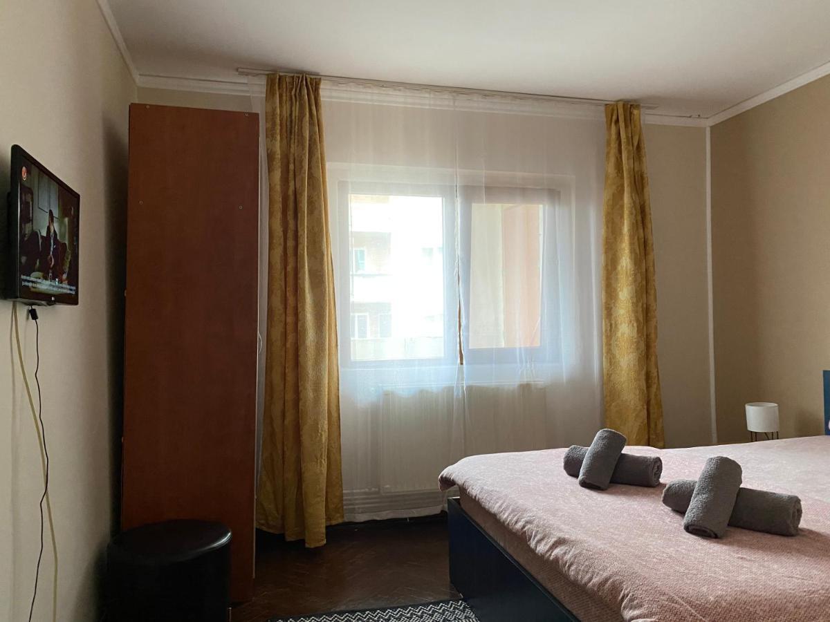 Apartament Apartament Leya Deva Zewnętrze zdjęcie